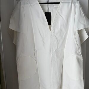 Women’s V-Neck Short Sleeve Top - White